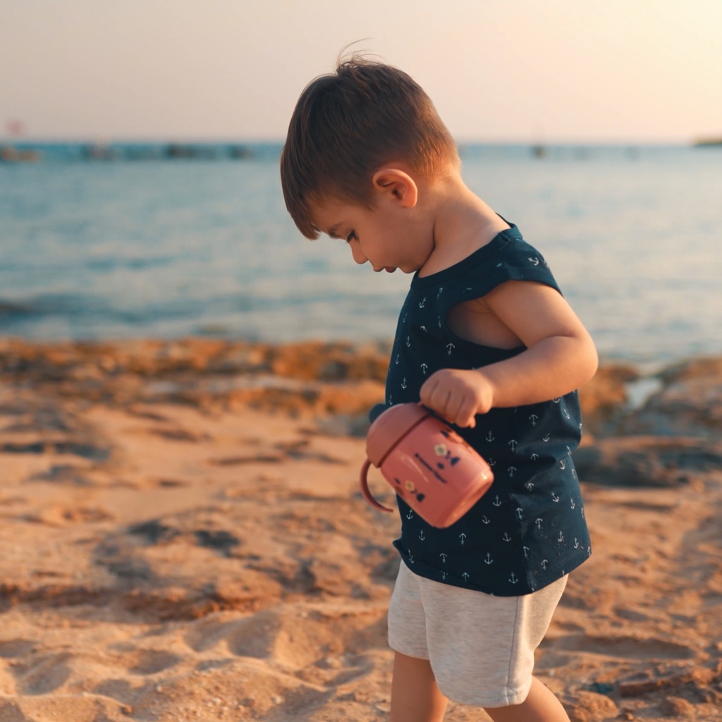 Taza de aprendizaje con boquilla 6M+